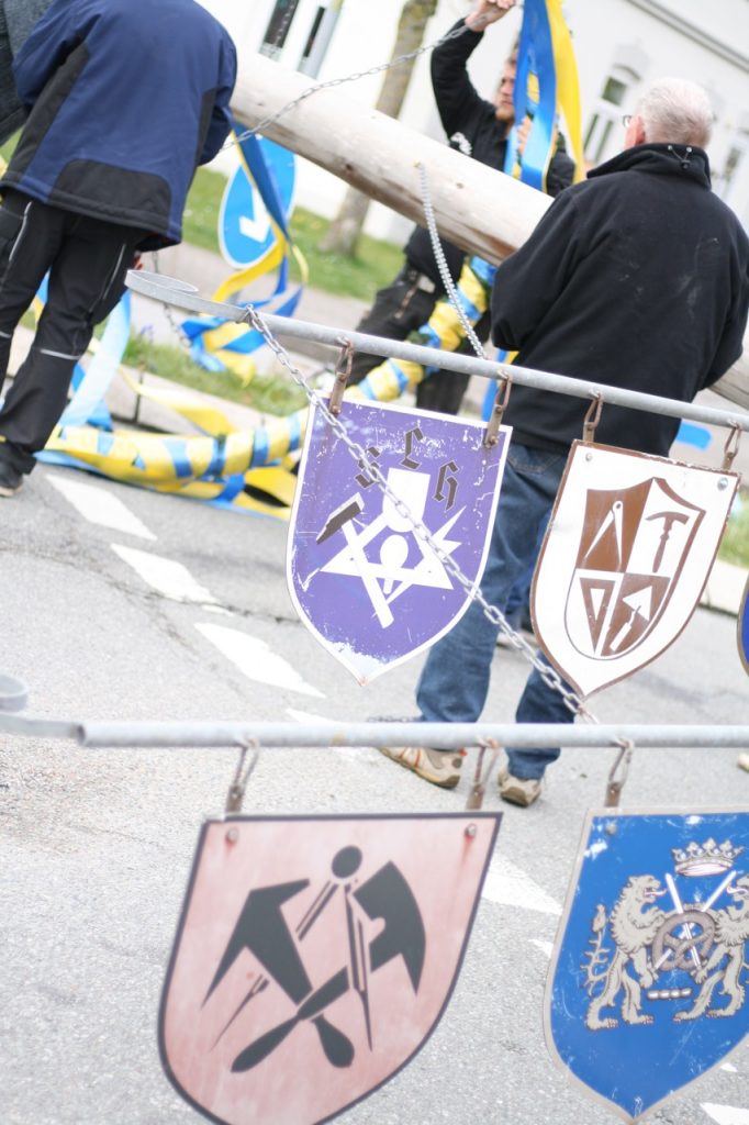 Maibaum aufstellen 2021